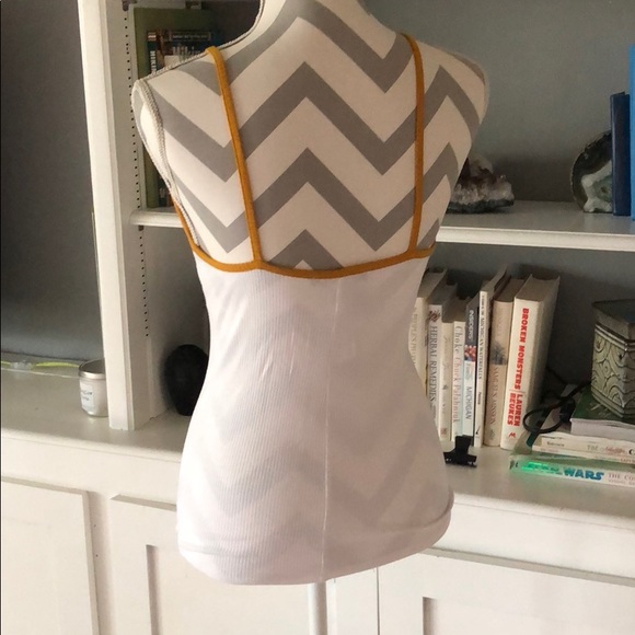 Simple Summer Mermaid Tank - Picture 4 of 5